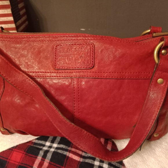 Fossil - Picture 2 of 11